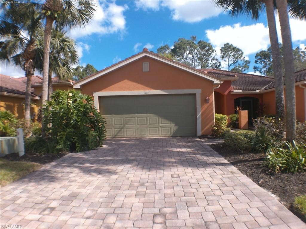 9213 Aegean CIR LEHIGH ACRES, FL 33936