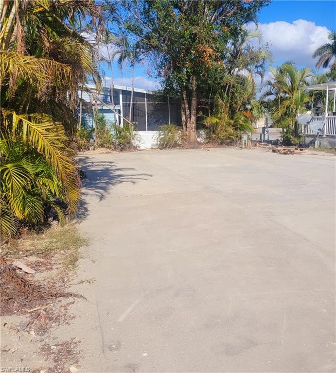 5650 Red Bird LN FORT MYERS, FL 33908