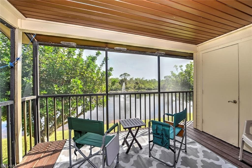 5711 Foxlake DR 7 NORTH FORT MYERS, FL 33917