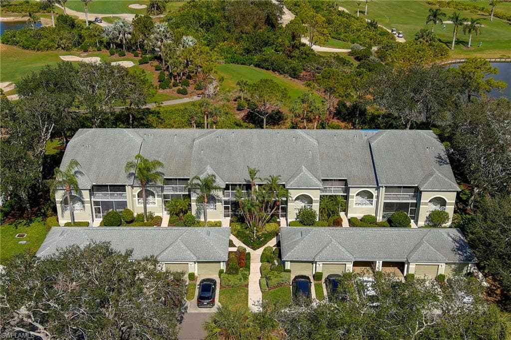 26931 Clarkston DR 104 BONITA SPRINGS, FL 34135