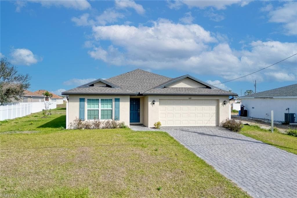 1621 NW 18th TER CAPE CORAL, FL 33993