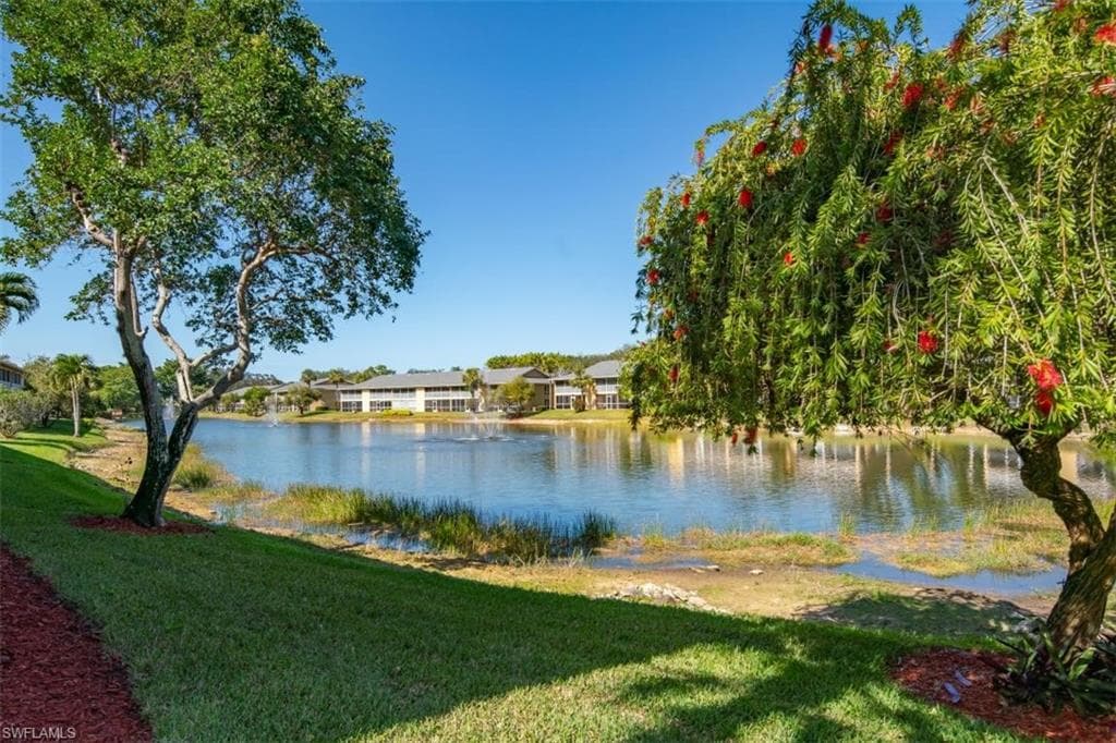 1230 Yesica Ann CIR 206 NAPLES, FL 34110
