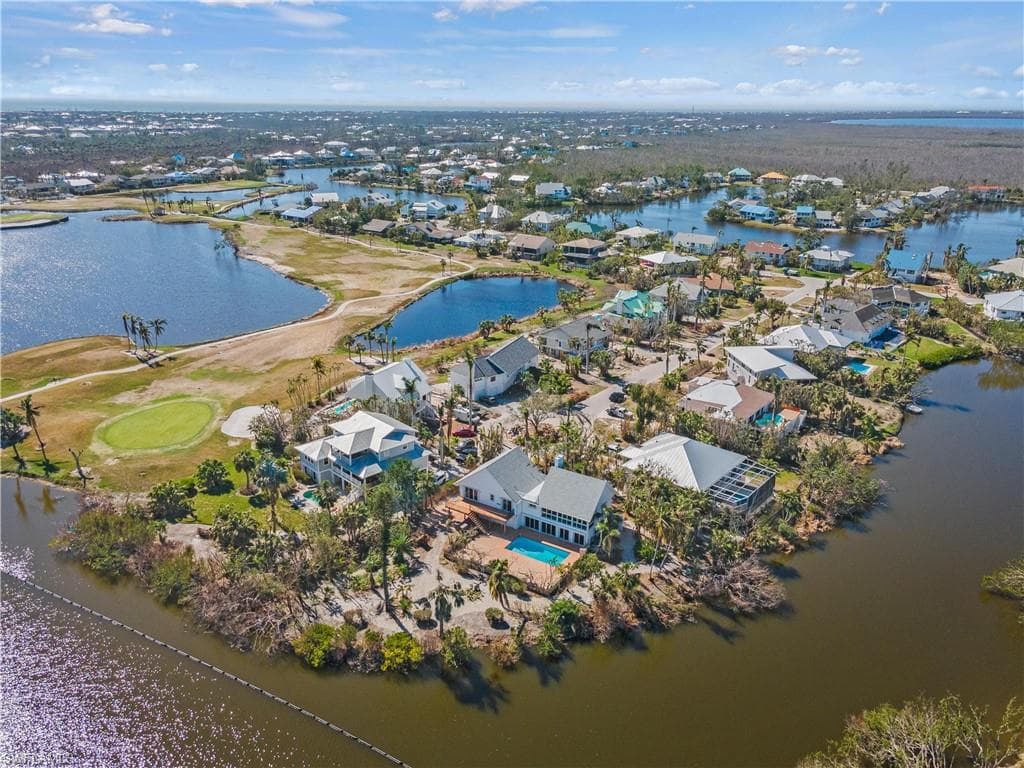 1163 Kittiwake CIR SANIBEL, FL 33957