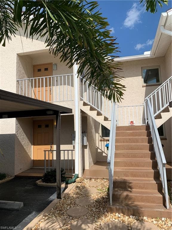4961 Viceroy ST 202