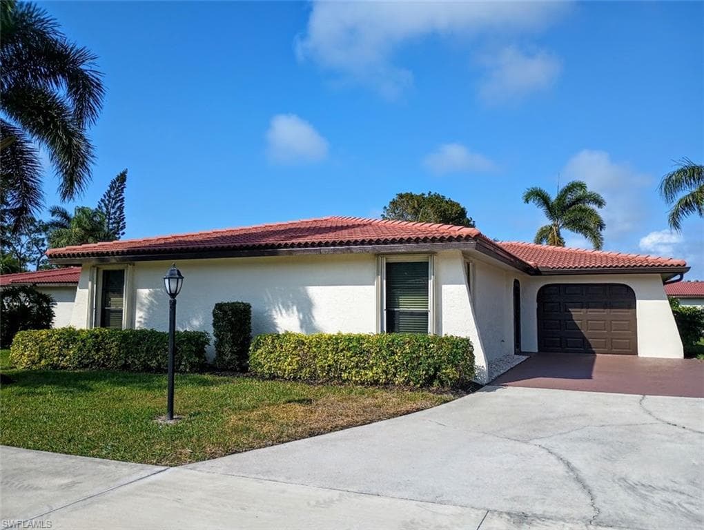 27931 Village DR BONITA SPRINGS, FL 34135