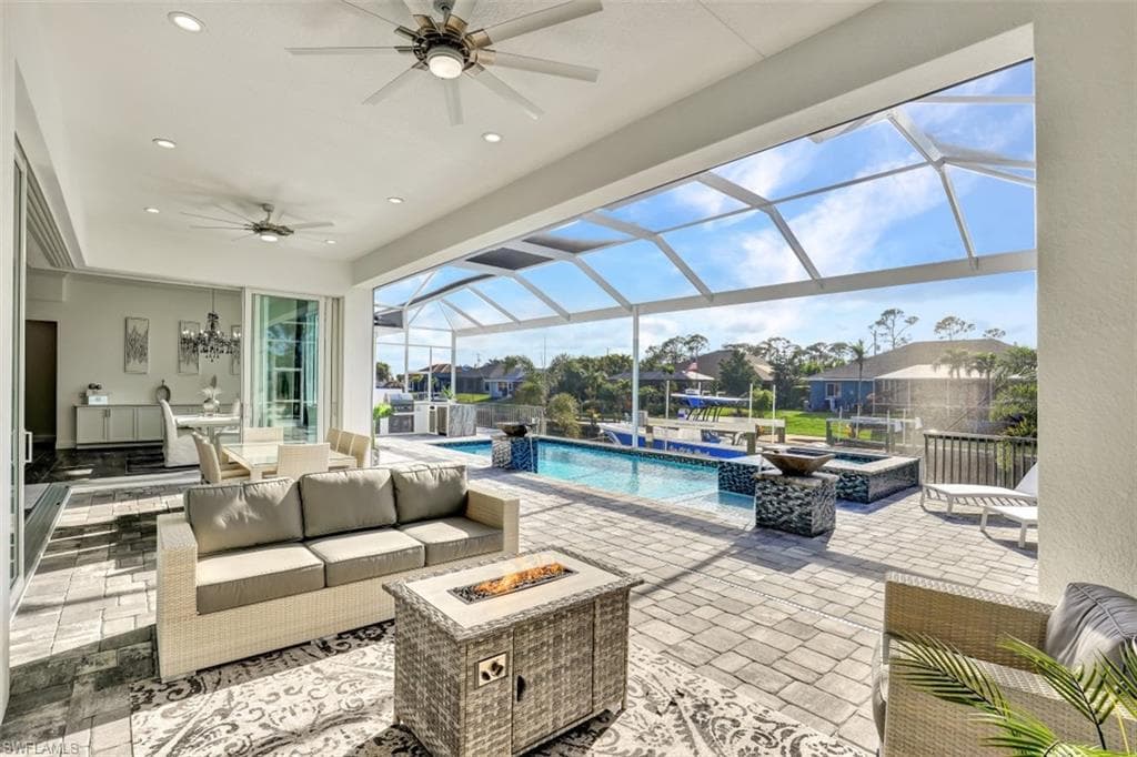 2612 Surfside BLVD CAPE CORAL, FL 33914