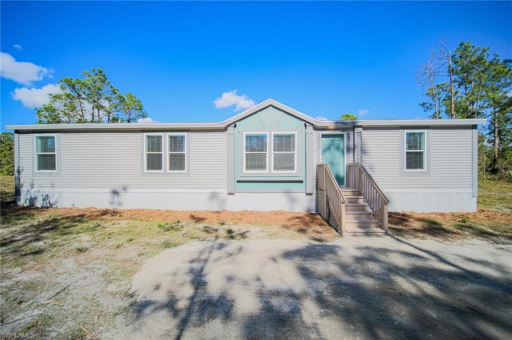 22751 Mulholland DR FORT MYERS, FL 33913