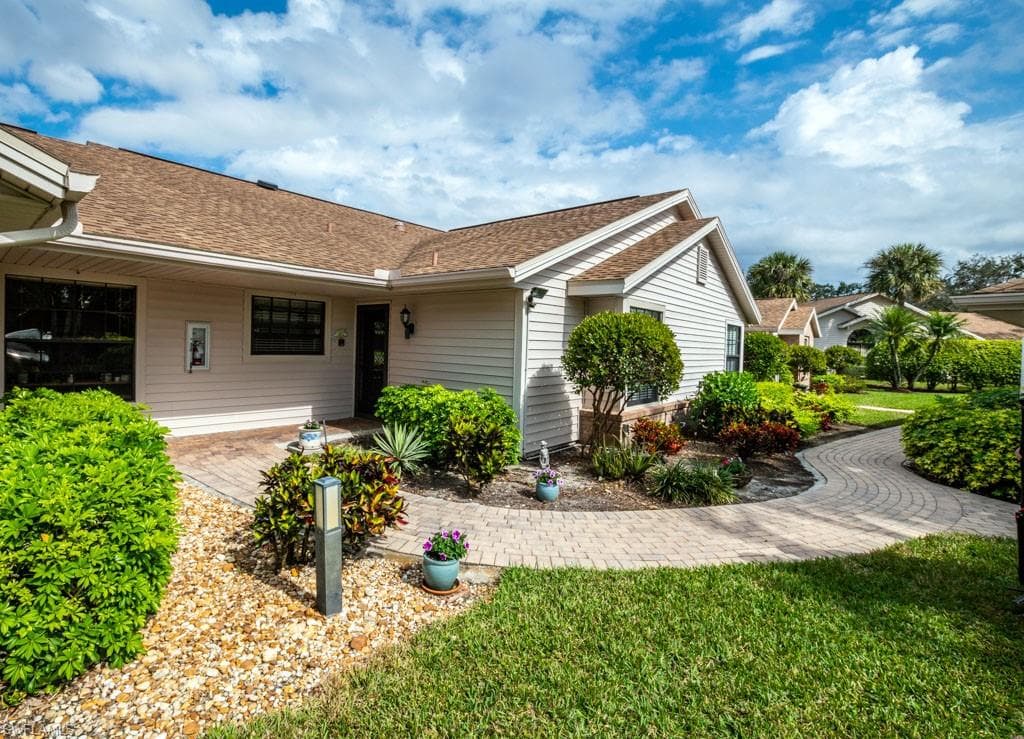 6654 Tannin LN B NAPLES, FL 34109