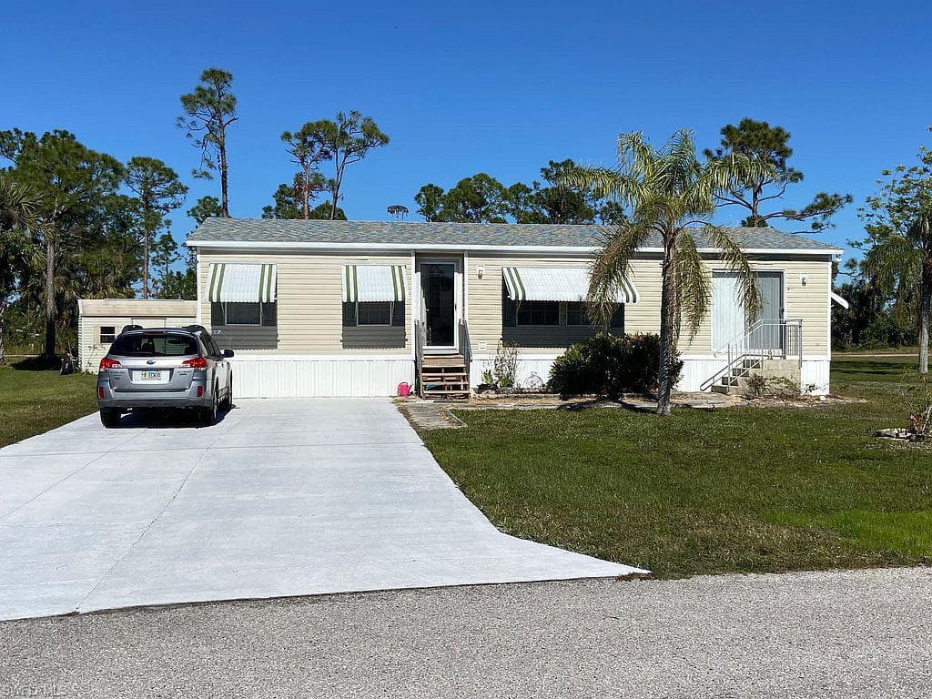 27890 Leatherwood CIR PUNTA GORDA, FL 33950