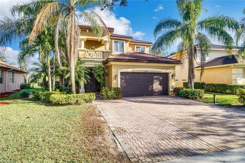 2048 Par DR NAPLES, FL 34120
