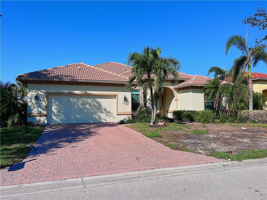 11057 Sea Tropic LN FORT MYERS, FL 33908
