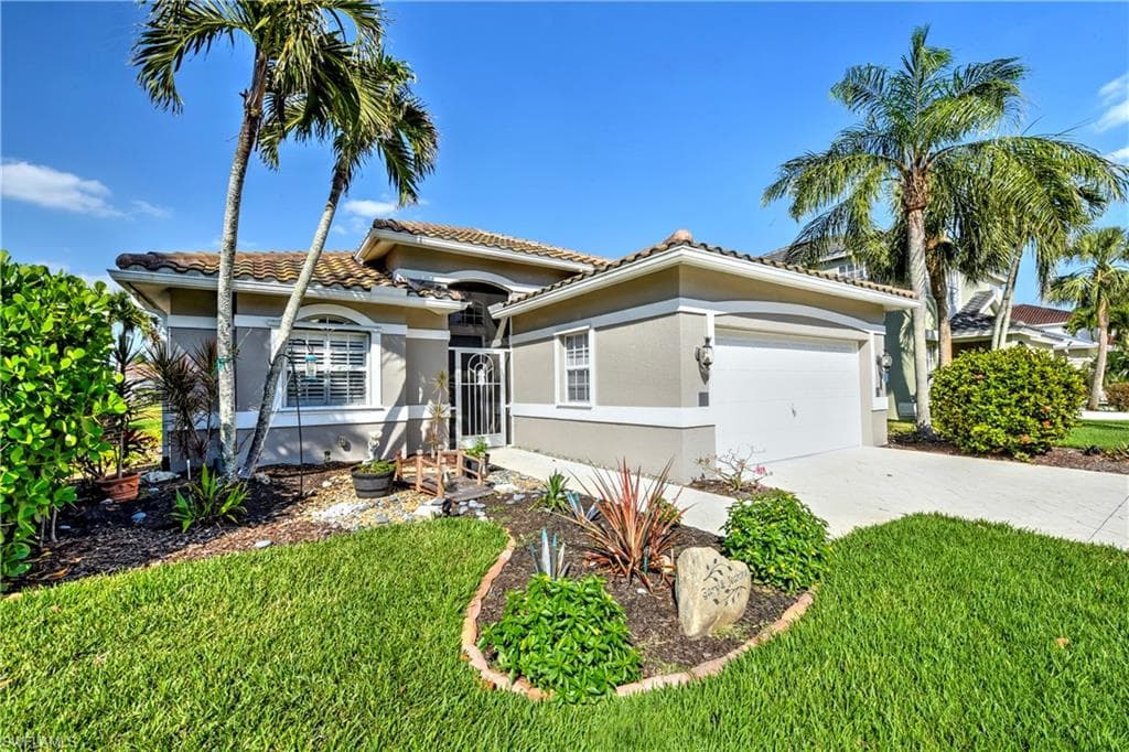 7715 Cameron CIR FORT MYERS, FL 33912