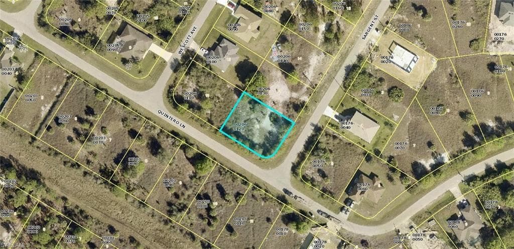 558 Sargent ST LEHIGH ACRES, FL 33972