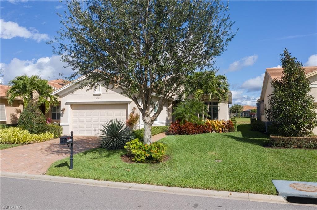 12809 Fairway Cove CT FORT MYERS, FL 33905