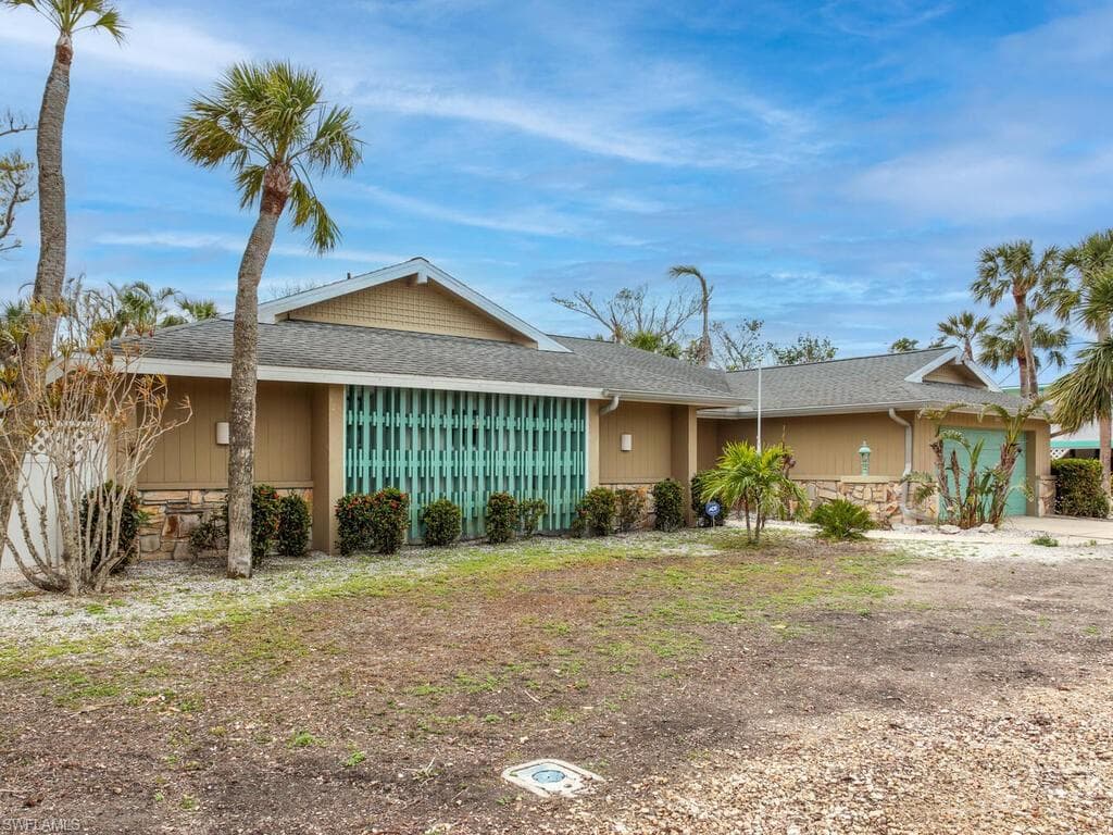 1526 Bunting LN SANIBEL, FL 33957