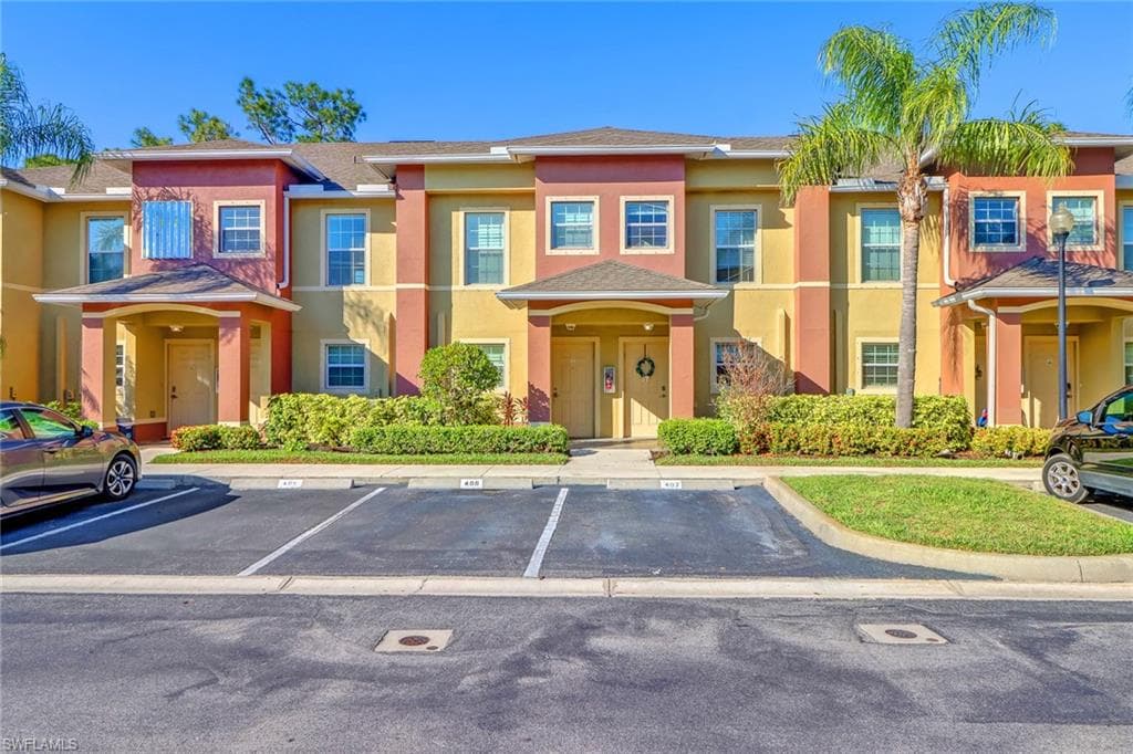 9076 Gervais CIR 406 NAPLES, FL 34120