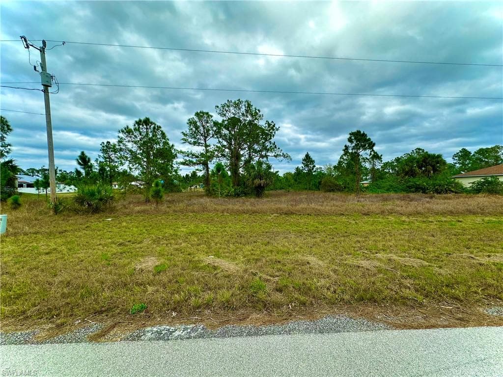 1217 Summa BLVD LEHIGH ACRES, FL 33974