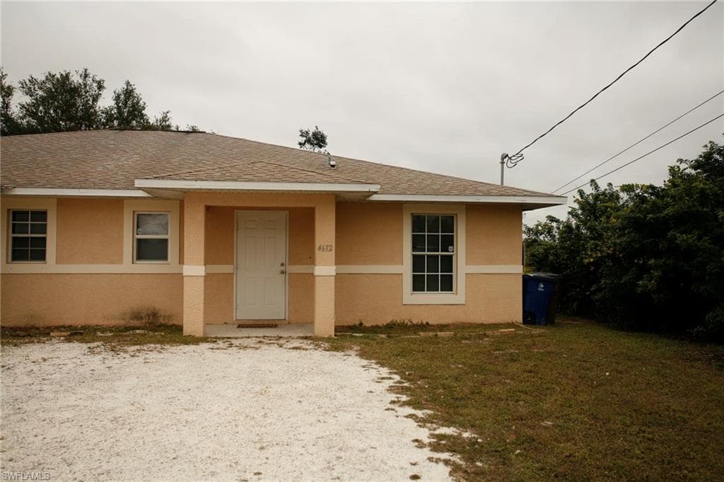 4612 25th ST SW LEHIGH ACRES, FL 33973