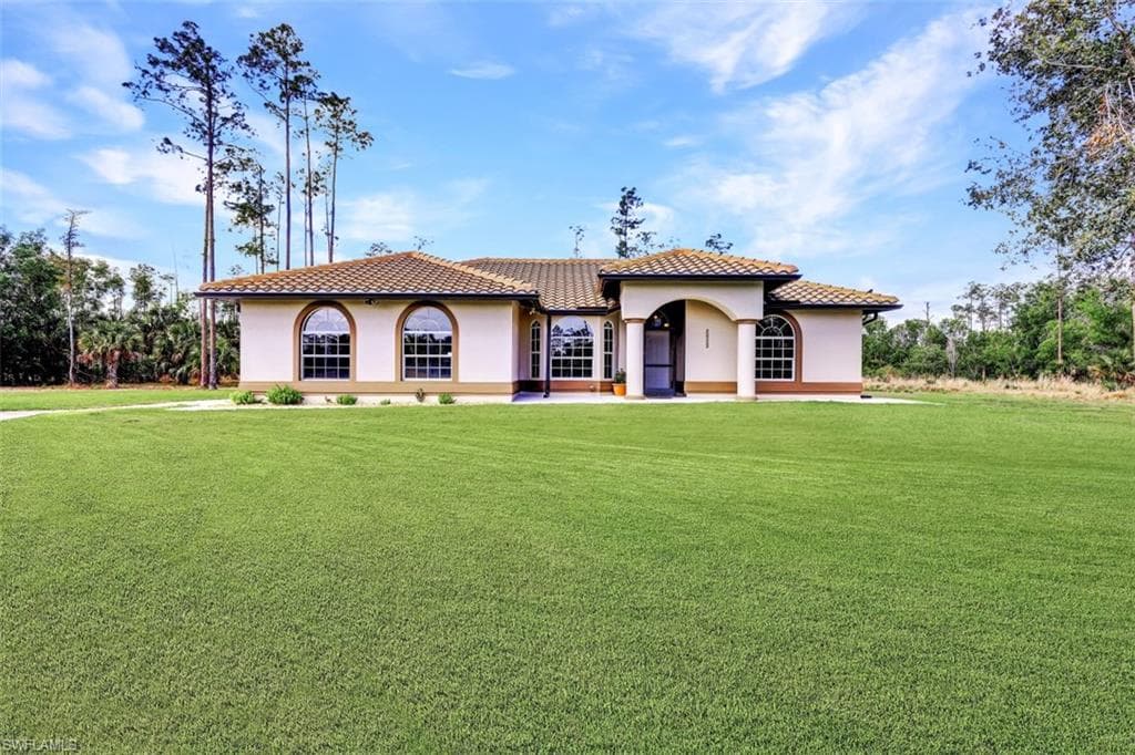 2875 Garland RD NAPLES, FL 34117
