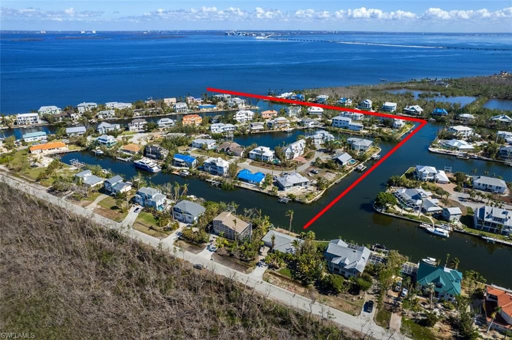 1700 Dixie Beach BLVD SANIBEL, FL 33957