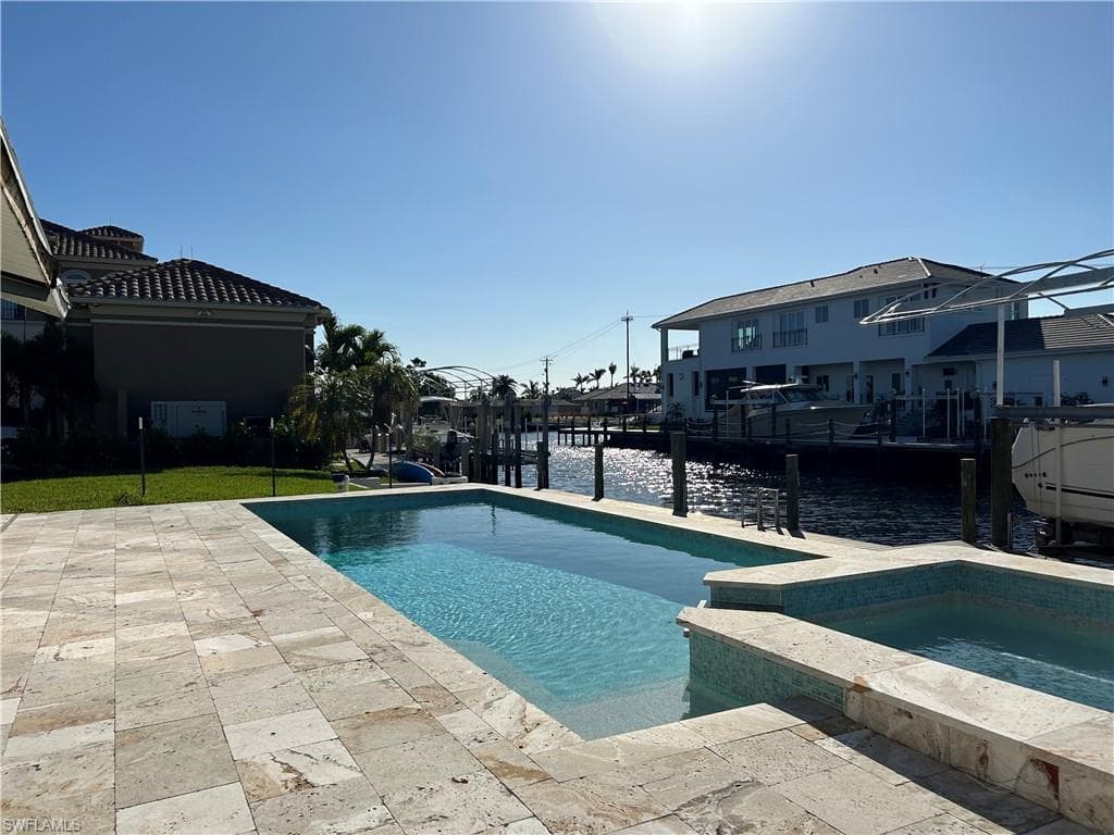 116 SW 54th TER CAPE CORAL, FL 33914