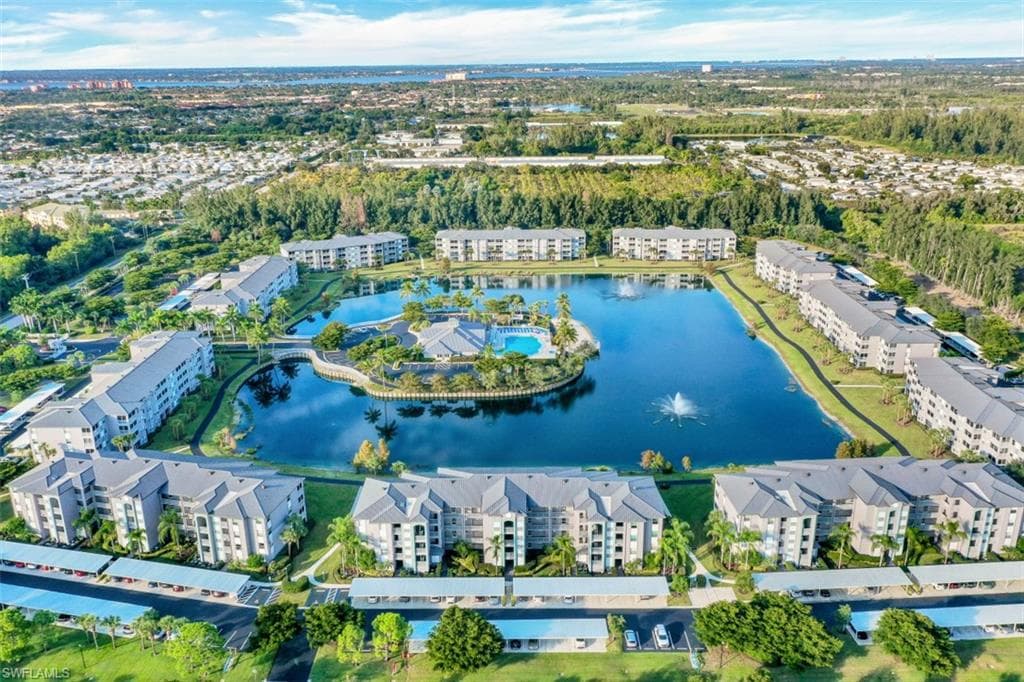 16595 Lake Circle DR 226 FORT MYERS, FL 33908