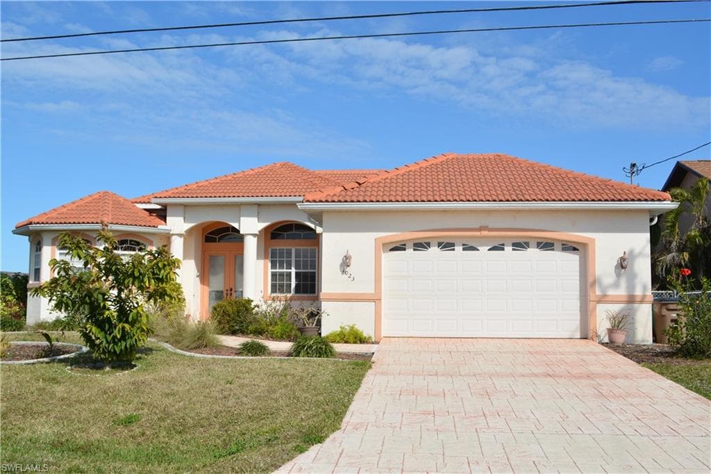 1023 SE 17th ST CAPE CORAL, FL 33990