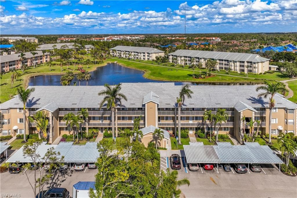 20131 Ian CT 310 ESTERO, FL 33928
