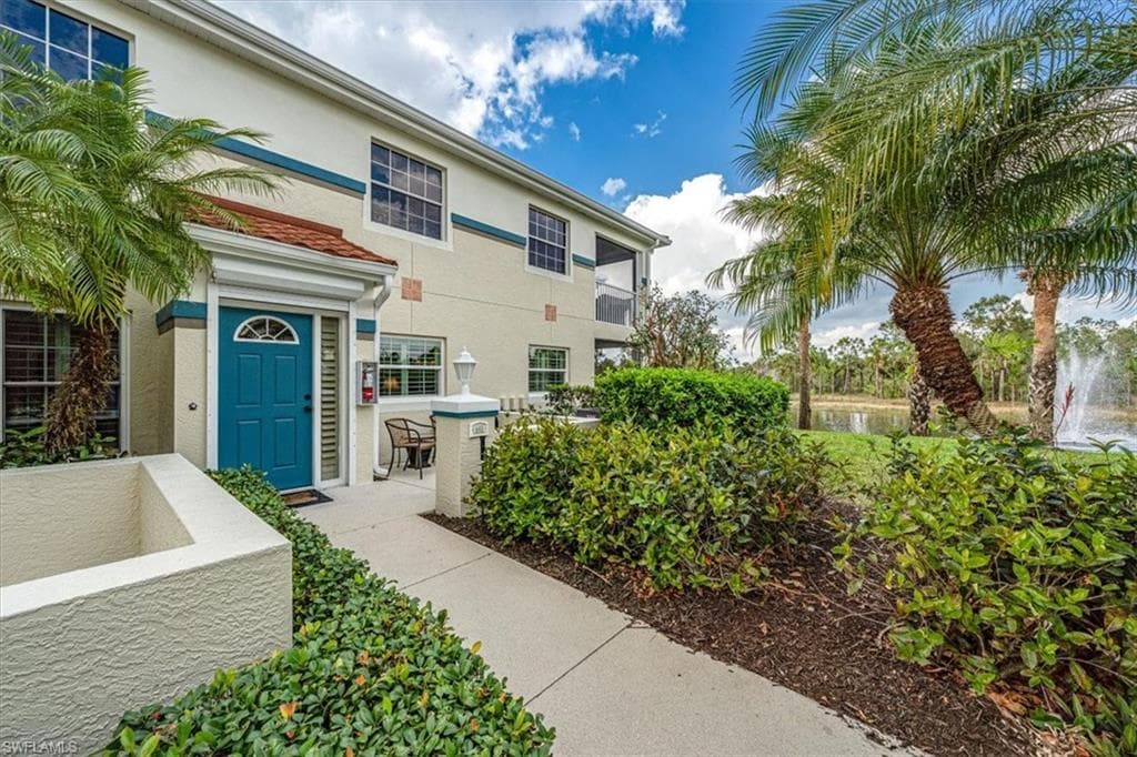 10841 Crooked River RD 103 ESTERO, FL 34135