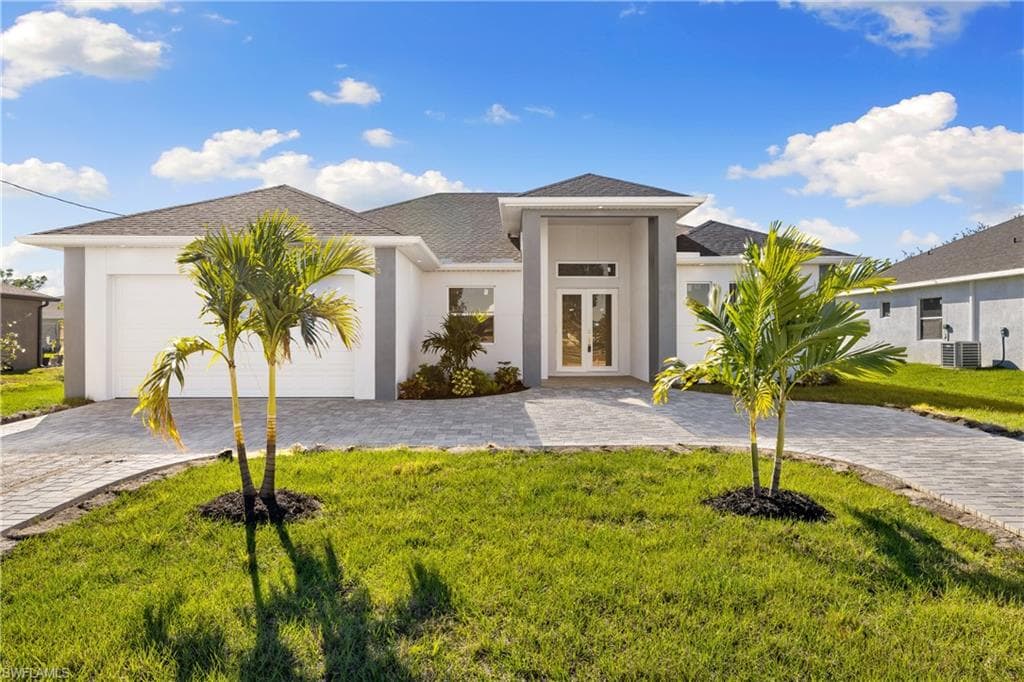 1902 Trafalgar PKWY CAPE CORAL, FL 33991