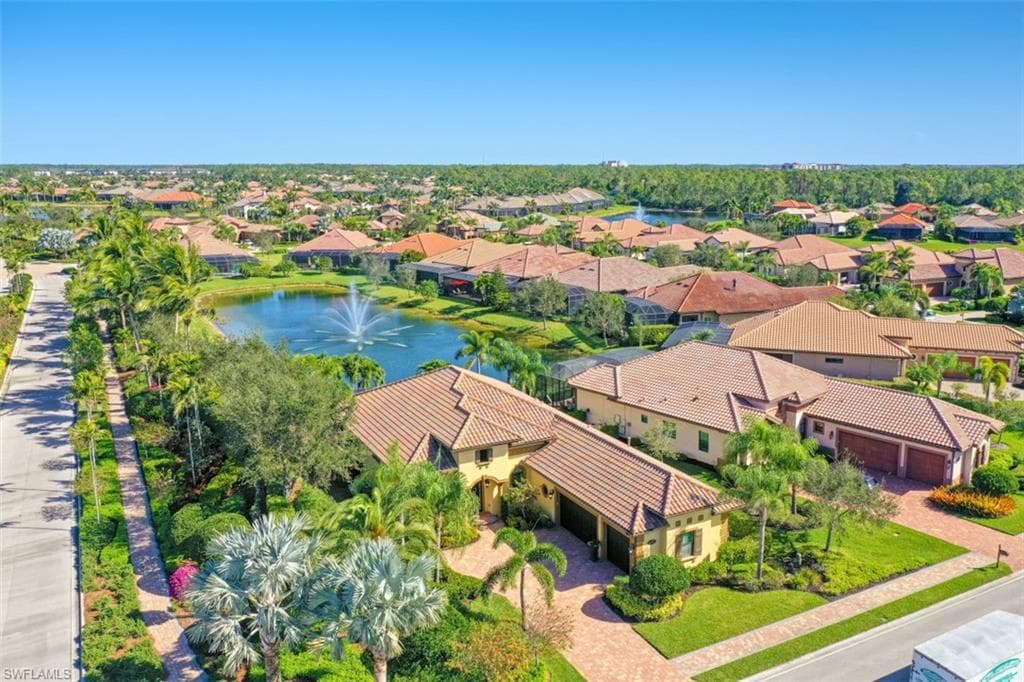 6287 Serano WAY NAPLES, FL 34113