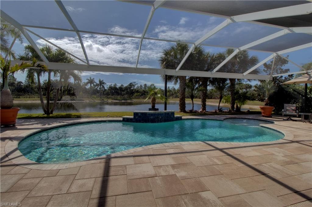 8566 Karina CT NAPLES, FL 34114