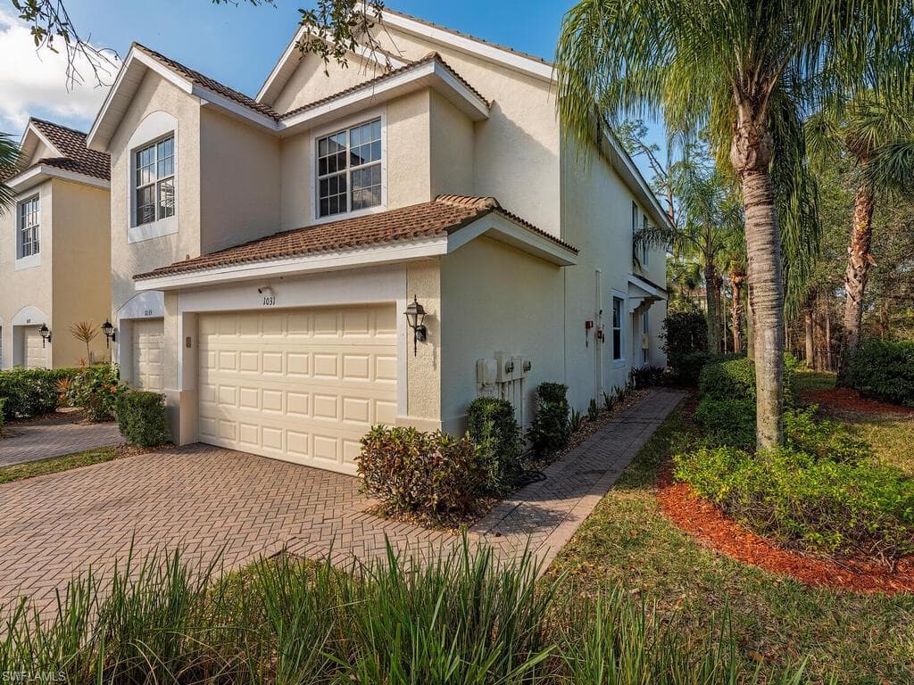 1031 Albany CT NAPLES, FL 34105