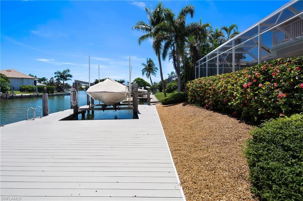 1281 ARUBA CT MARCO ISLAND, FL 34145