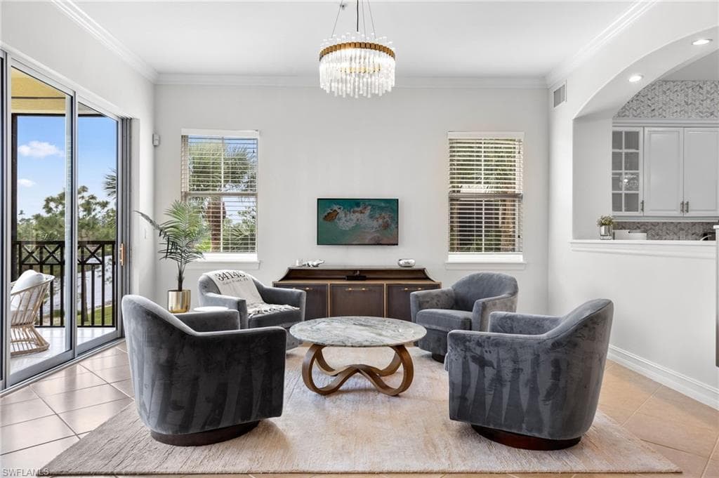 2806 TIBURON BLVD E 102 NAPLES, FL 34109
