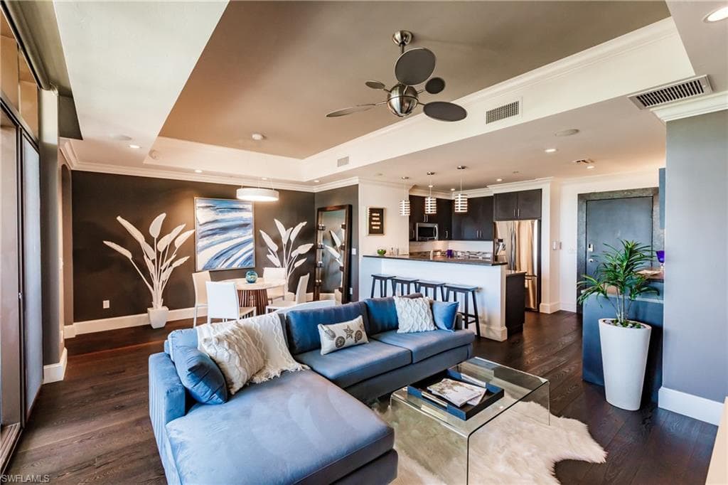 9123 Strada PL 7509 NAPLES, FL 34108