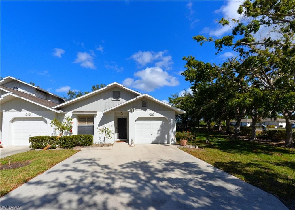13660 Abbey DR 5 FORT MYERS, FL 33919