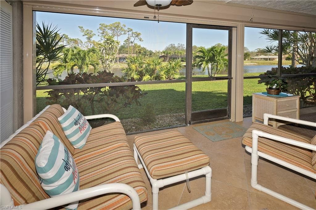 1227 Commonwealth CIR G-106 NAPLES, FL 34116