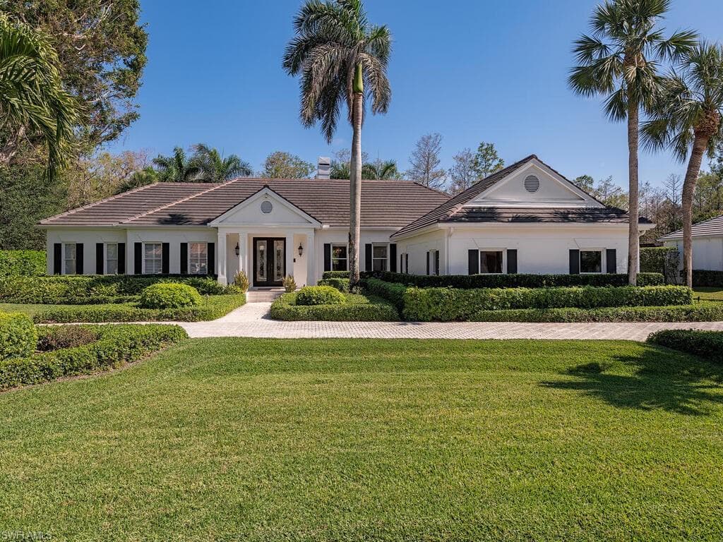 7380 Stonegate DR NAPLES, FL 34109