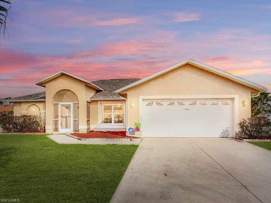 2127 Academy BLVD CAPE CORAL, FL 33990