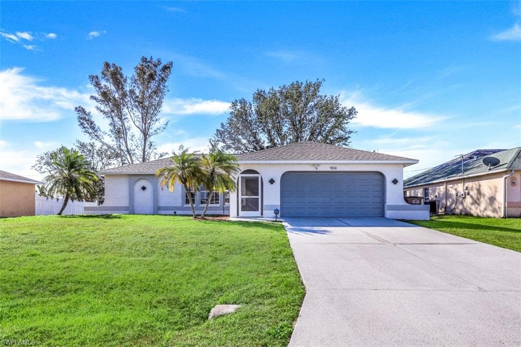 904 NE 17th ST CAPE CORAL, FL 33909