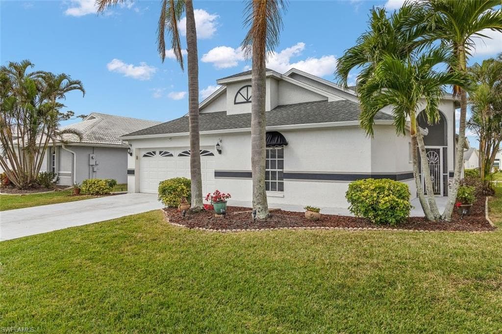 17551 Coconut Palm CT NORTH FORT MYERS, FL 33917