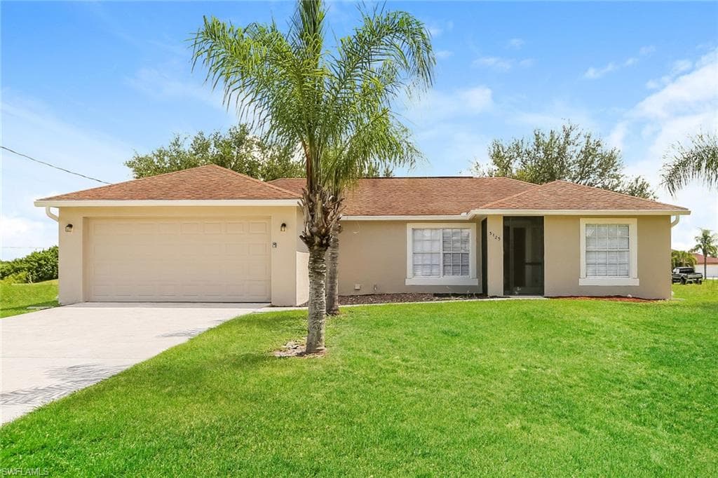 5125 Beecher ST LEHIGH ACRES, FL 33971