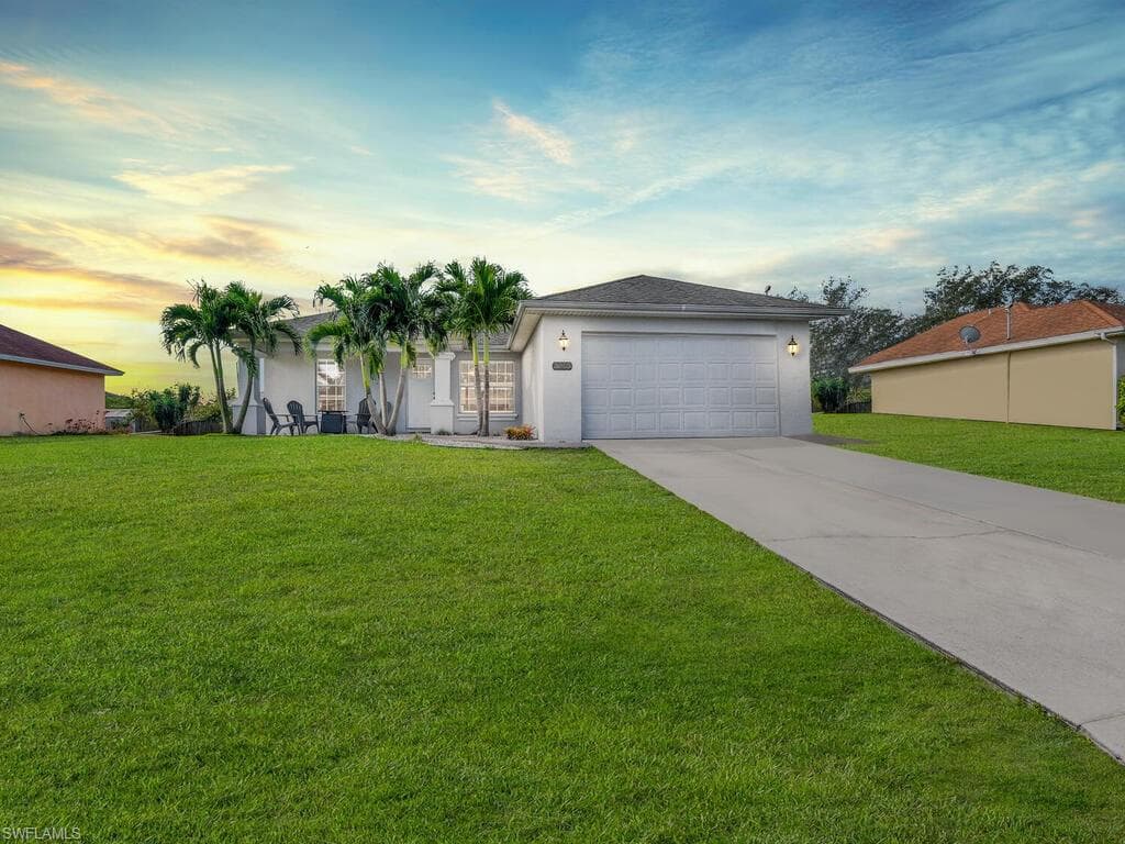 3005 10th ST SW LEHIGH ACRES, FL 33976