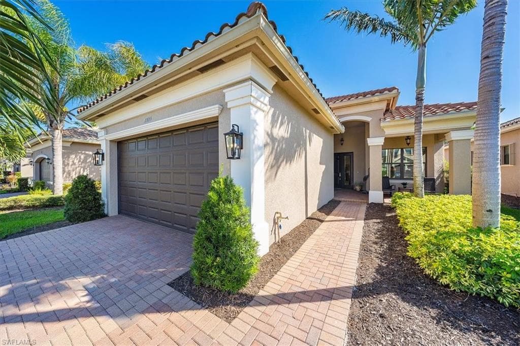 13644 Mandarin CIR NAPLES, FL 34109