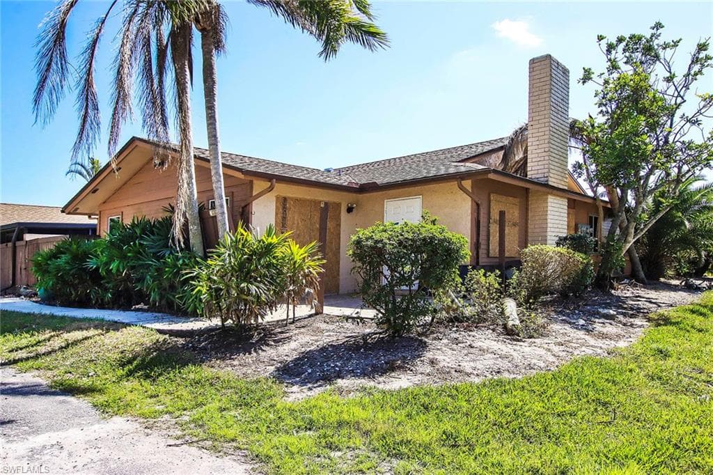 6362 Royal Woods DR FORT MYERS, FL 33908