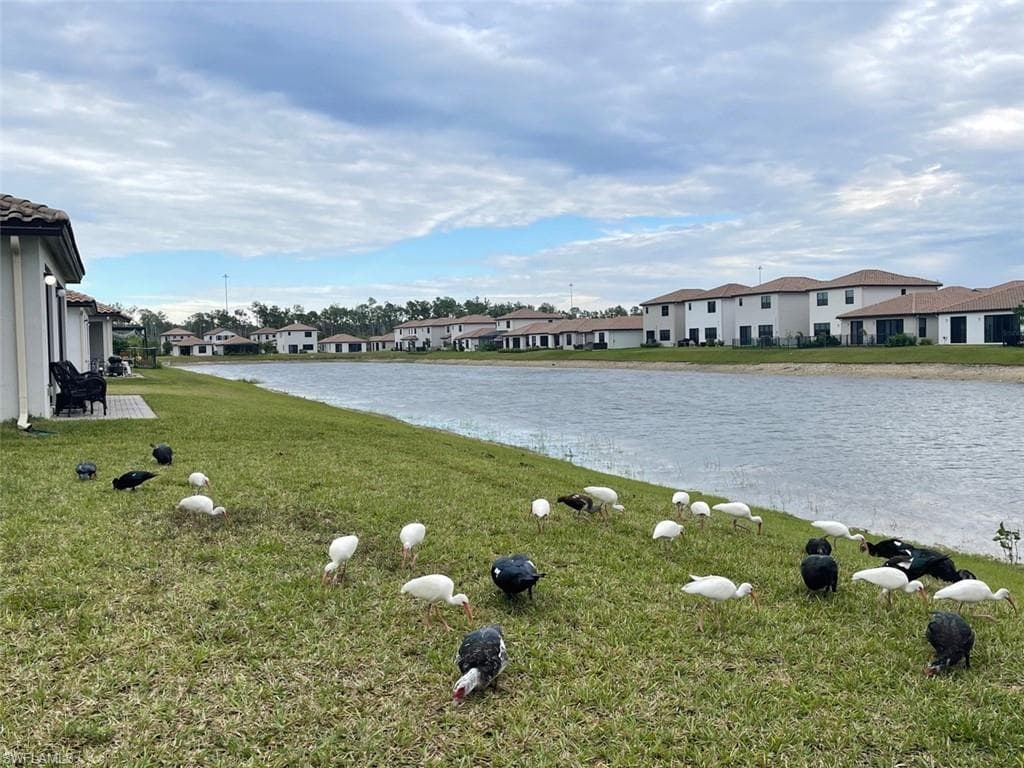 8748 Madrid CIR NAPLES, FL 34104