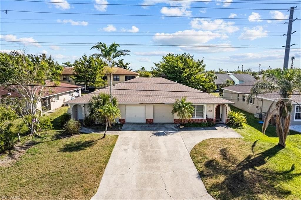 4313-4315 Santa Barbara PL CAPE CORAL, FL 33914