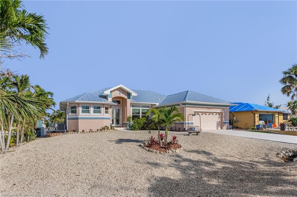 3010 Bracci DR ST. JAMES CITY, FL 33956
