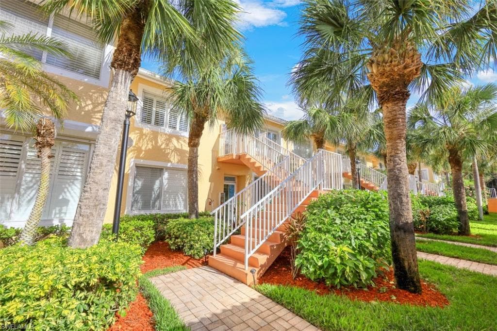 2365 Bayou LN 4 NAPLES, FL 34112